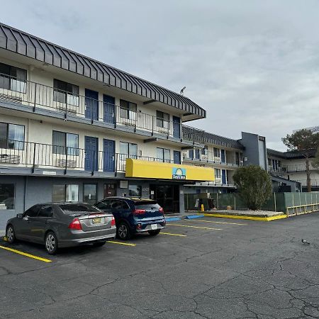 Days Inn By Wyndham El Paso Airport East Екстериор снимка