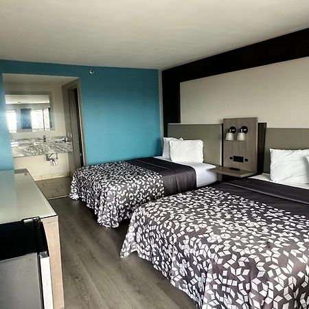 Days Inn By Wyndham El Paso Airport East Екстериор снимка