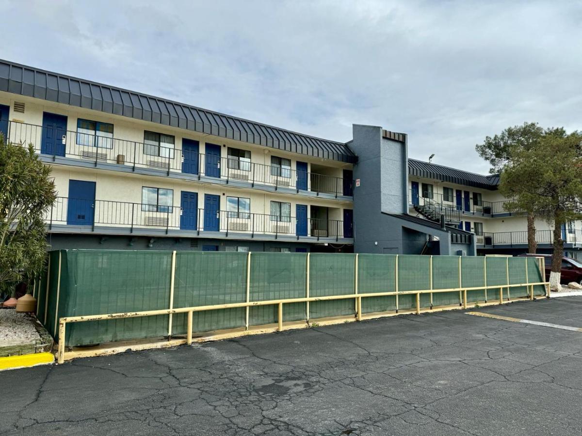Days Inn By Wyndham El Paso Airport East Екстериор снимка